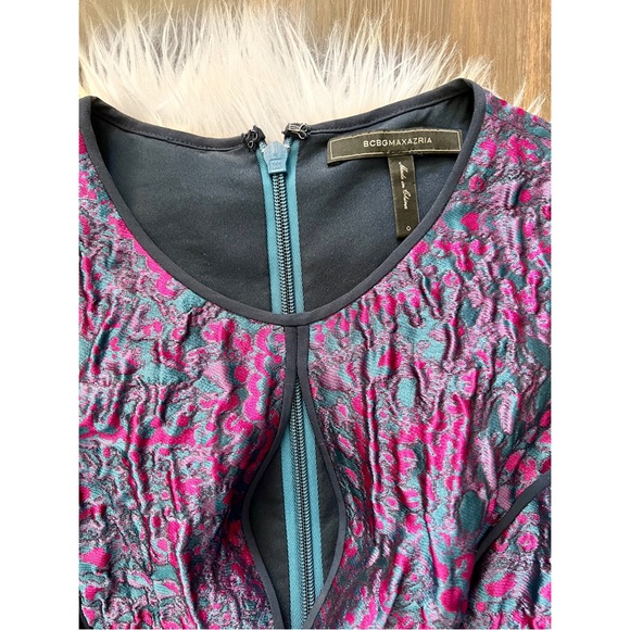 BCBG MaxAzria sleeveless tiered mini dress - Picture 4 of 8